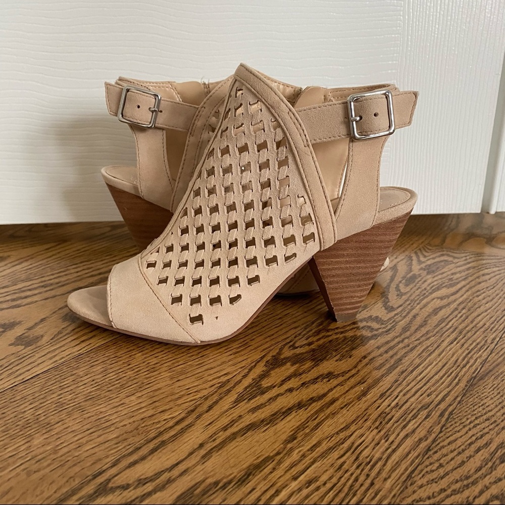 Vince Camino Sandals